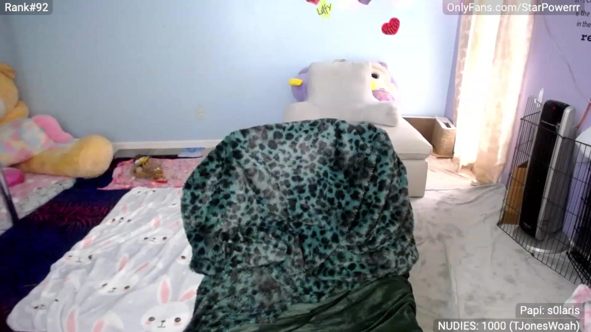 Gallery image thumbnail from StarPowerrr's myfreecams stream on, 05/13/2023, 13:38 image 6 of 20