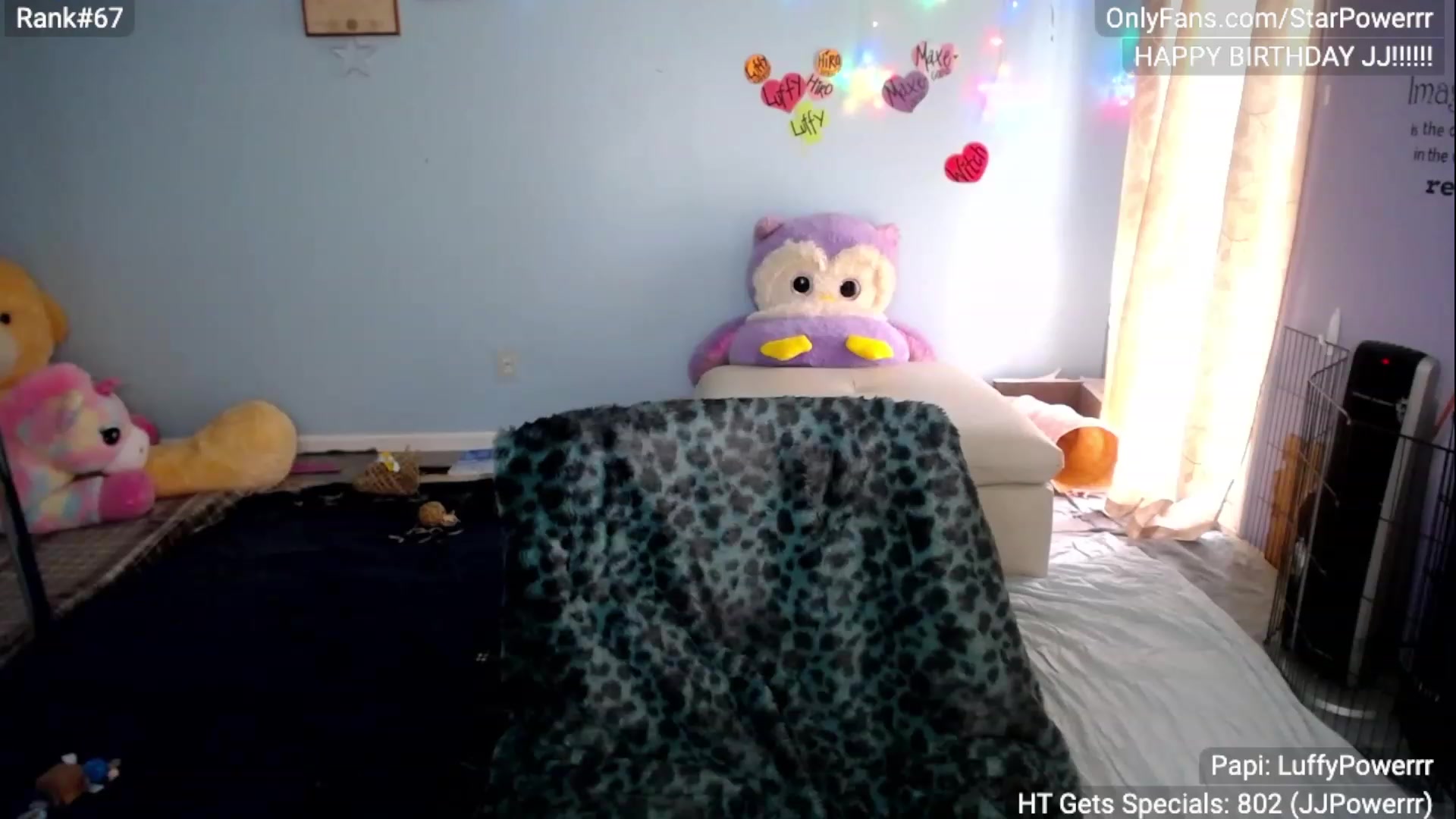 Gallery image thumbnail from StarPowerrr's myfreecams stream on, 06/18/2023, 12:37 image 11 of 20