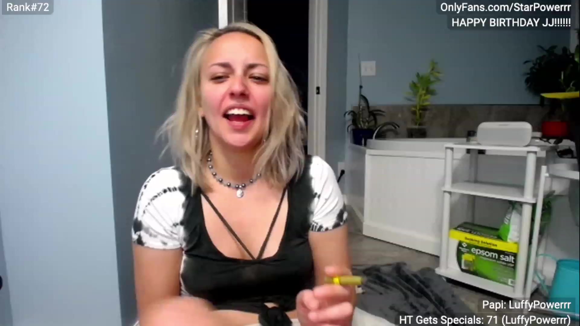 Gallery image thumbnail from StarPowerrr's myfreecams stream on, 06/20/2023, 04:31 image 11 of 20