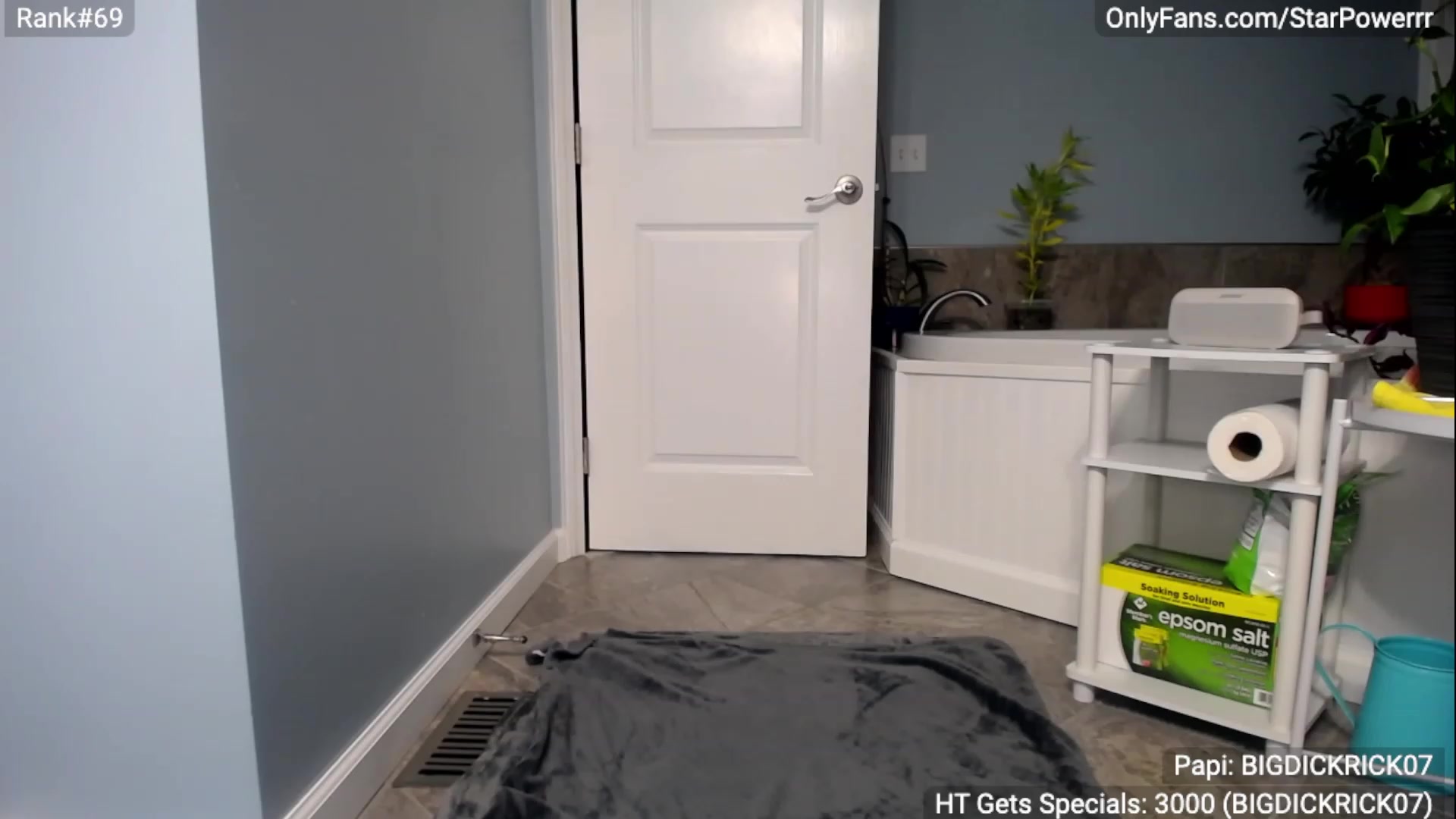 Gallery image thumbnail from StarPowerrr's myfreecams stream on, 06/23/2023, 07:14 image 10 of 20