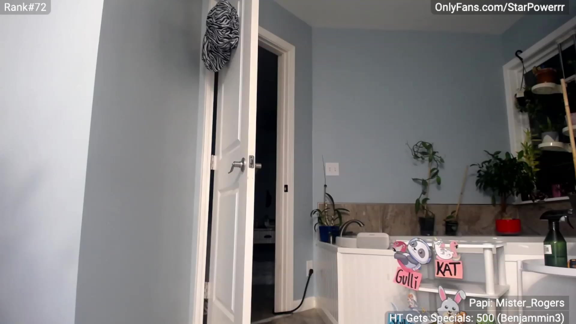 Gallery image thumbnail from StarPowerrr's myfreecams stream on, 07/08/2023, 09:03 image 4 of 20