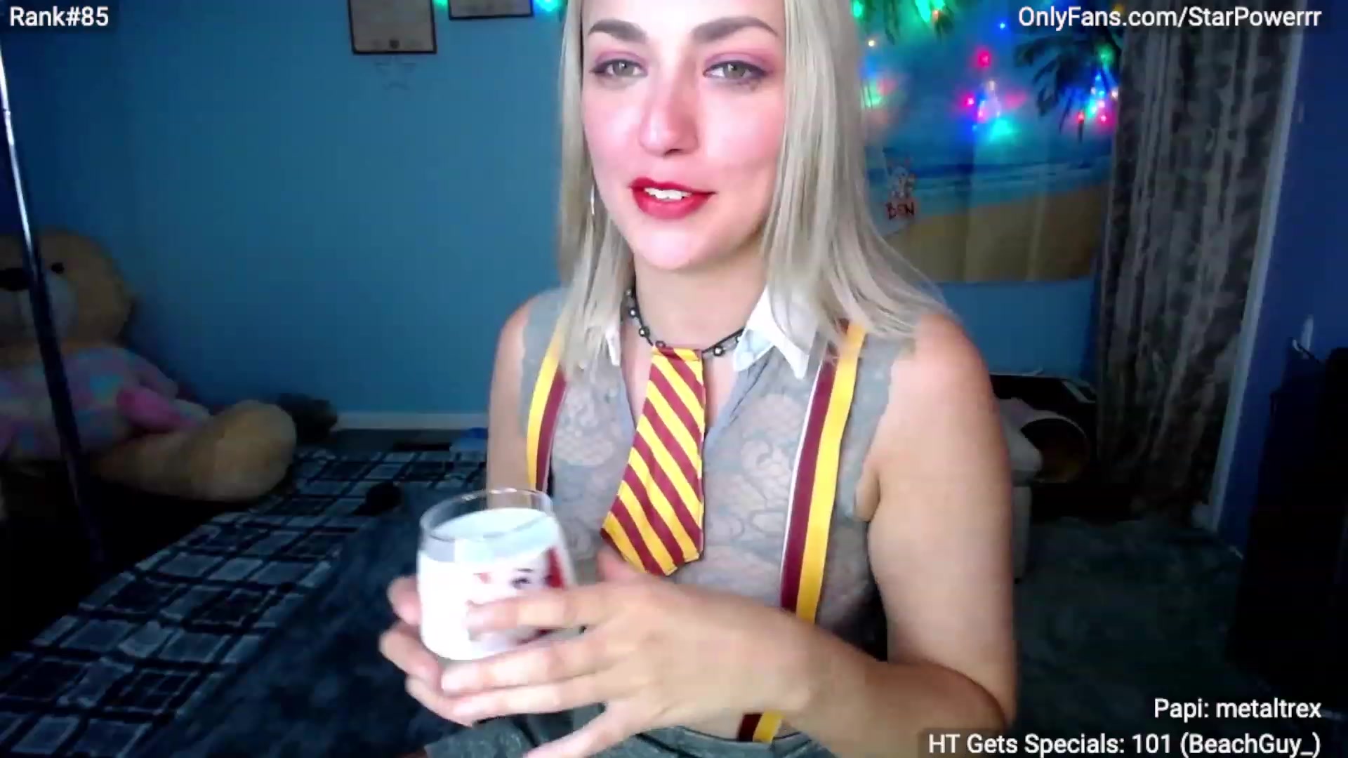 Gallery image thumbnail from StarPowerrr's myfreecams stream on, 07/15/2023, 05:45 image 3 of 20