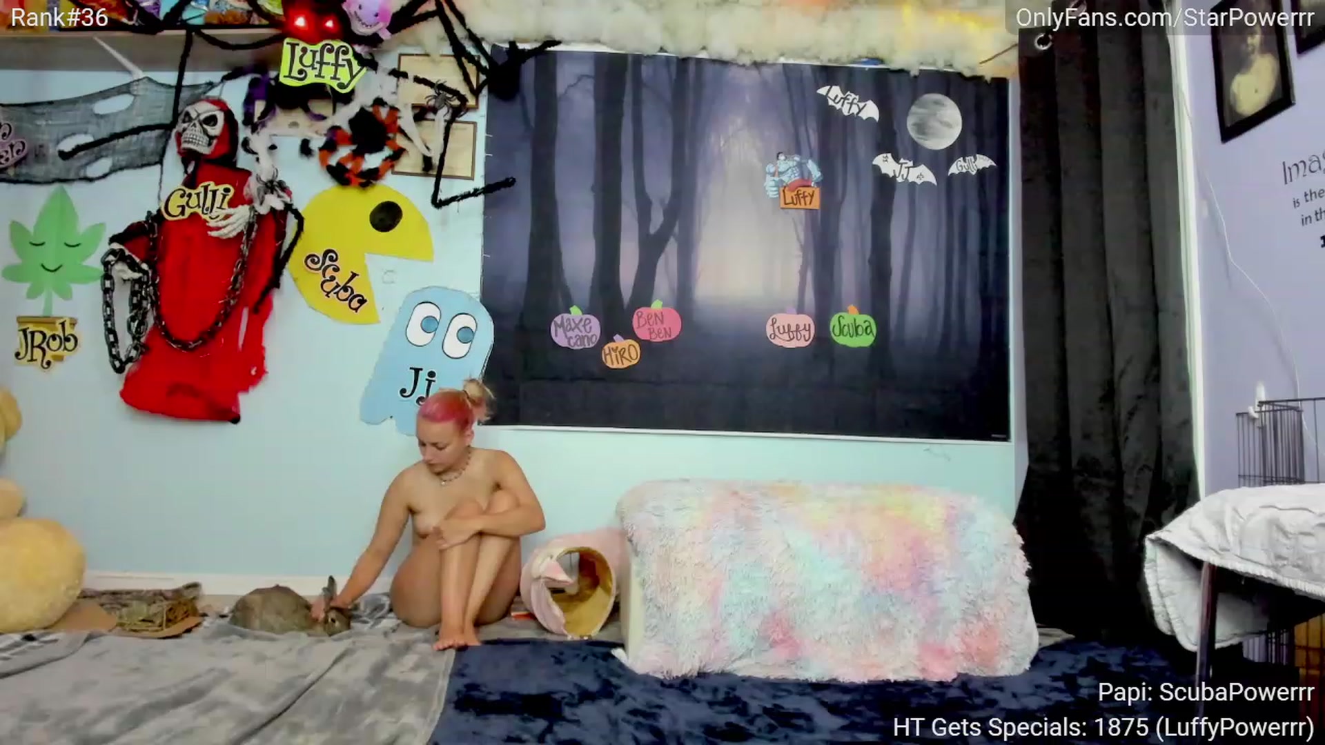Gallery image thumbnail from StarPowerrr's myfreecams stream on, 10/06/2023, 08:20 image 15 of 20