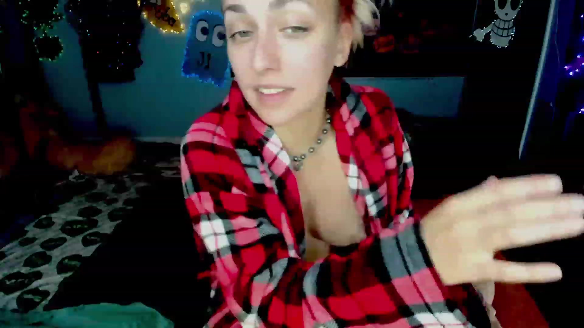 Gallery image thumbnail from StarPowerrr's myfreecams stream on, 10/27/2023, 09:06 image 10 of 20