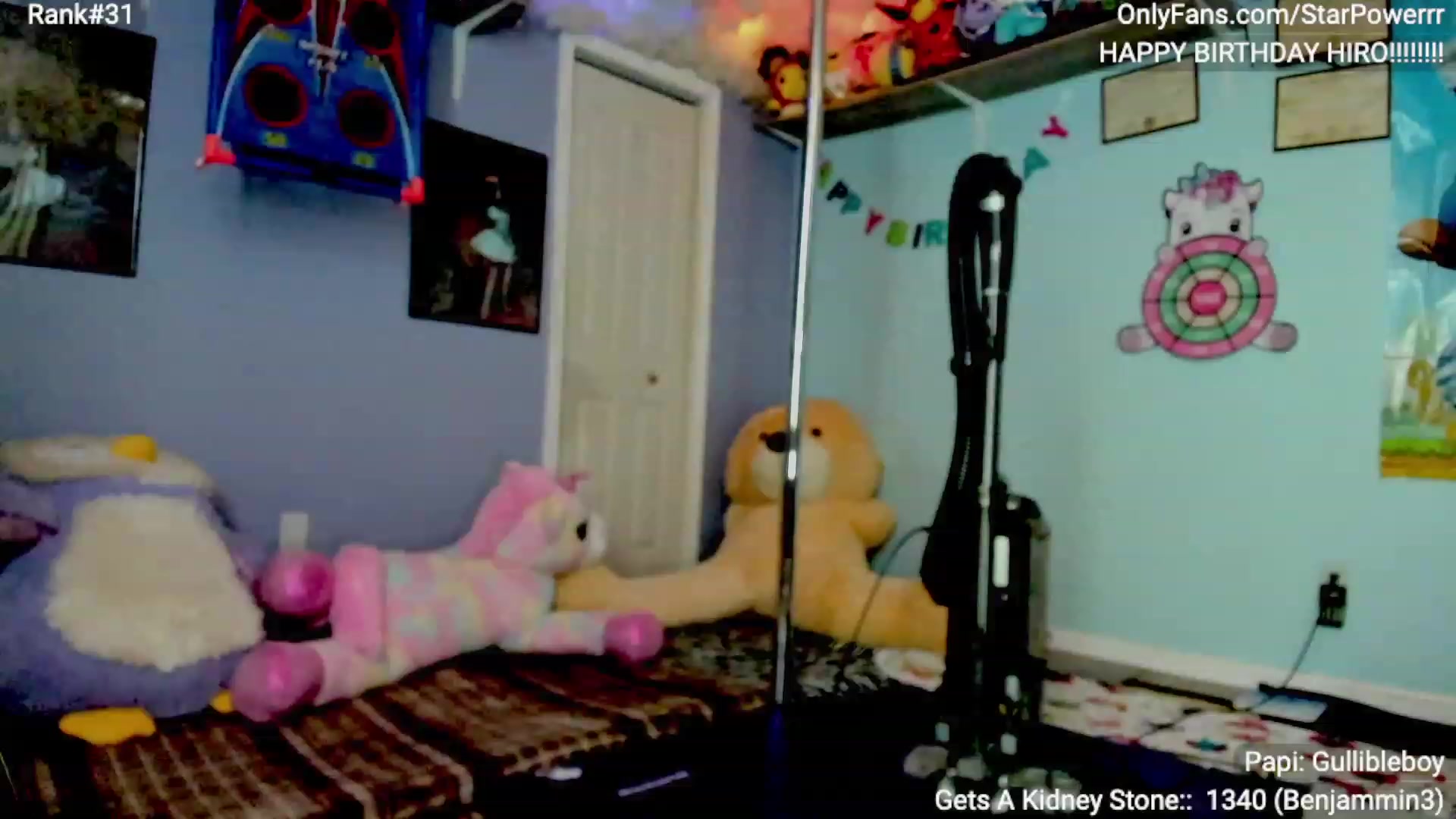 Gallery image thumbnail from StarPowerrr's myfreecams stream on, 11/03/2023, 07:03 image 18 of 20
