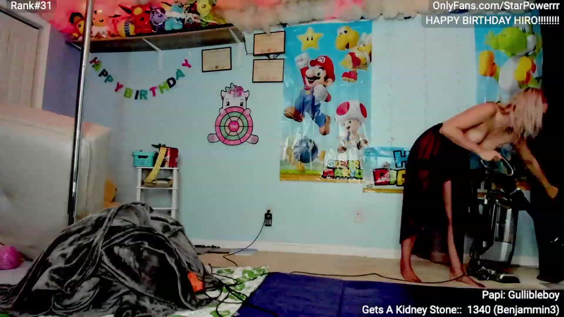 Gallery image thumbnail from StarPowerrr's myfreecams stream on, 11/03/2023, 07:03 image 7 of 20
