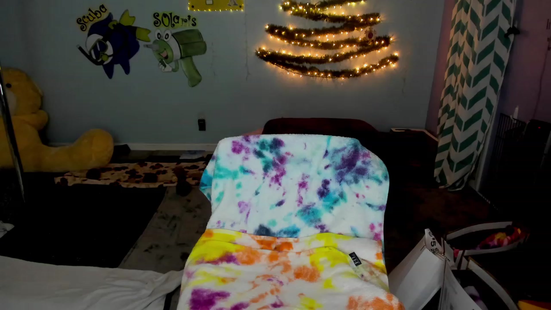 Gallery image thumbnail from StarPowerrr's myfreecams stream on, 12/09/2023, 11:32 image 10 of 20