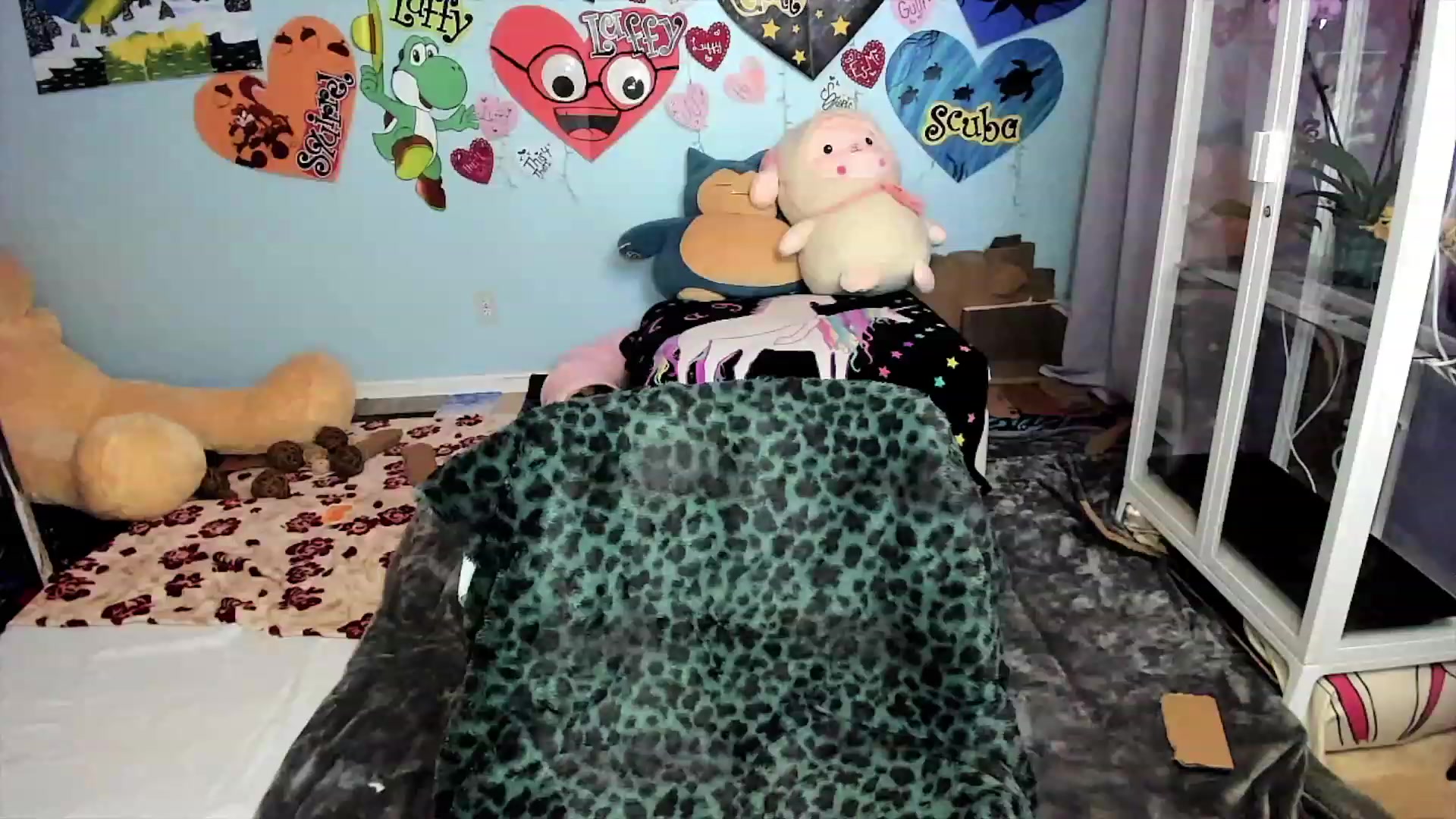 Gallery image thumbnail from StarPowerrr's myfreecams stream on, 03/05/2024, 04:53 image 2 of 20