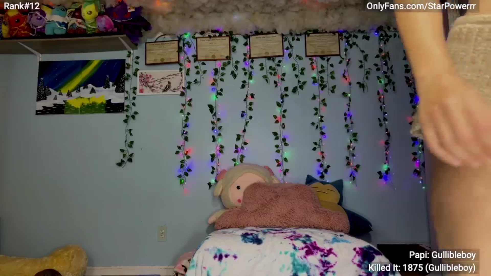 Gallery image thumbnail from StarPowerrr's myfreecams stream on, 04/17/2024, 09:20 image 8 of 20