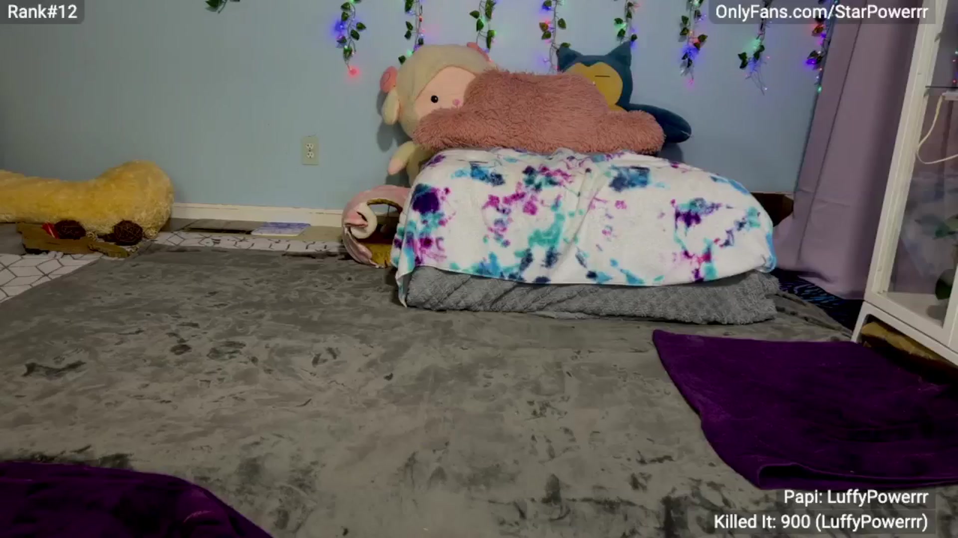 Gallery image thumbnail from StarPowerrr's myfreecams stream on, 04/22/2024, 08:26 image 7 of 20