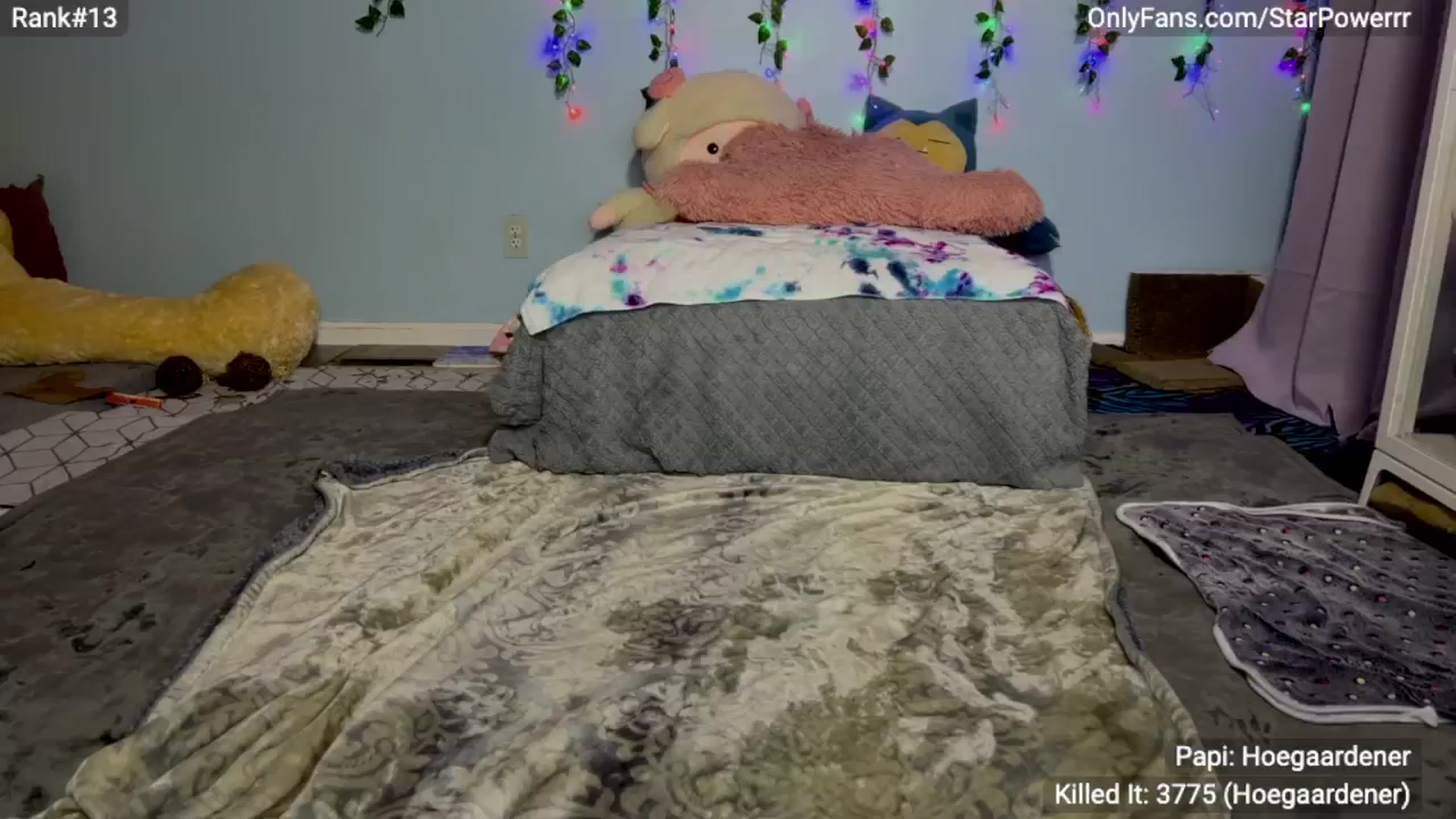 Gallery image thumbnail from StarPowerrr's myfreecams stream on, 04/27/2024, 11:04 image 4 of 20