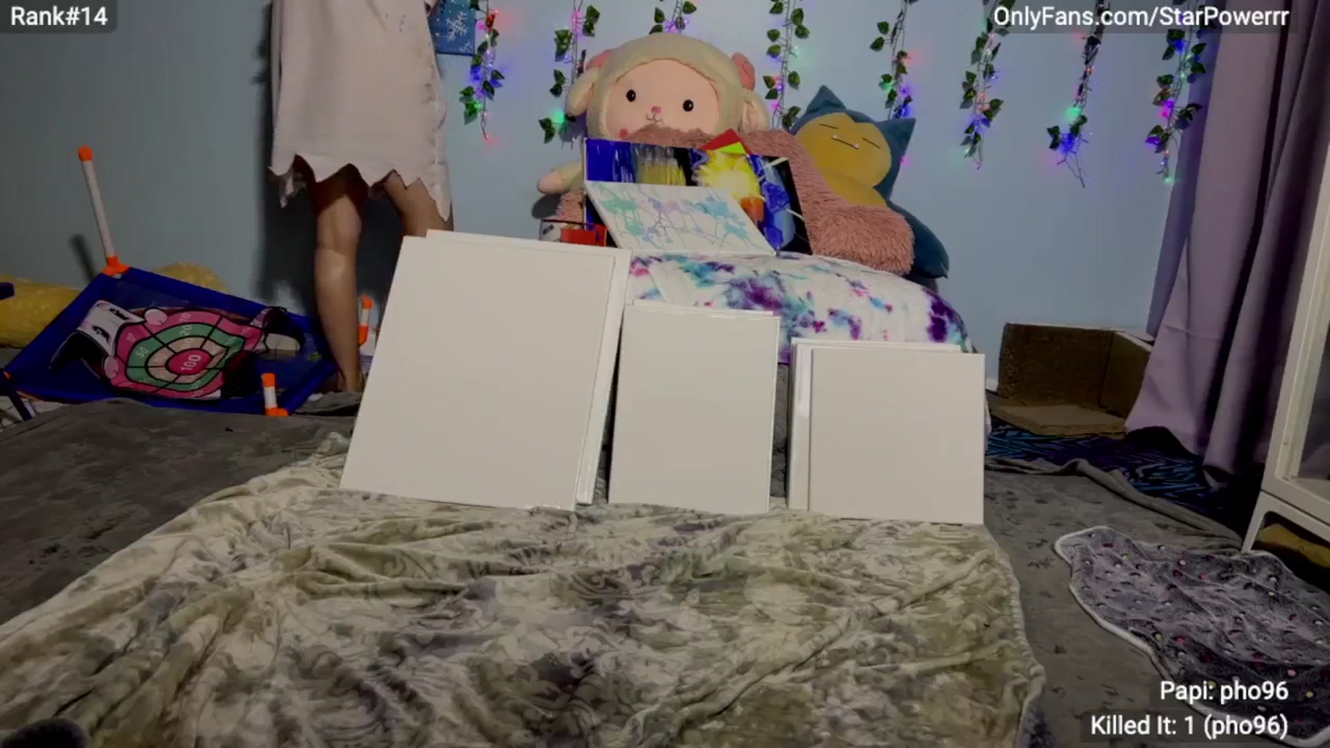 Gallery image thumbnail from StarPowerrr's myfreecams stream on, 04/29/2024, 03:39 image 2 of 20