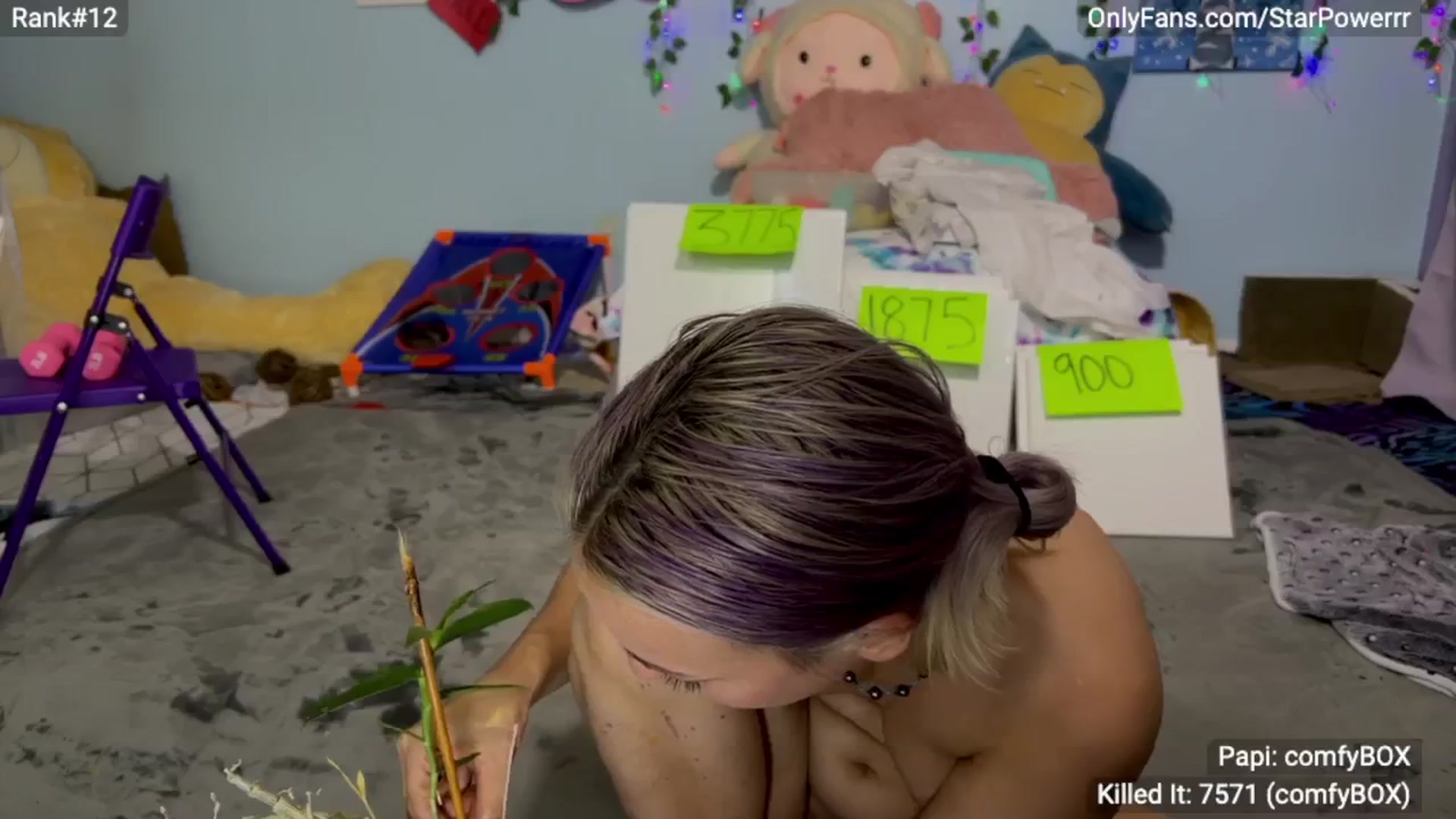 Gallery image thumbnail from StarPowerrr's myfreecams stream on, 04/29/2024, 08:42 image 13 of 20