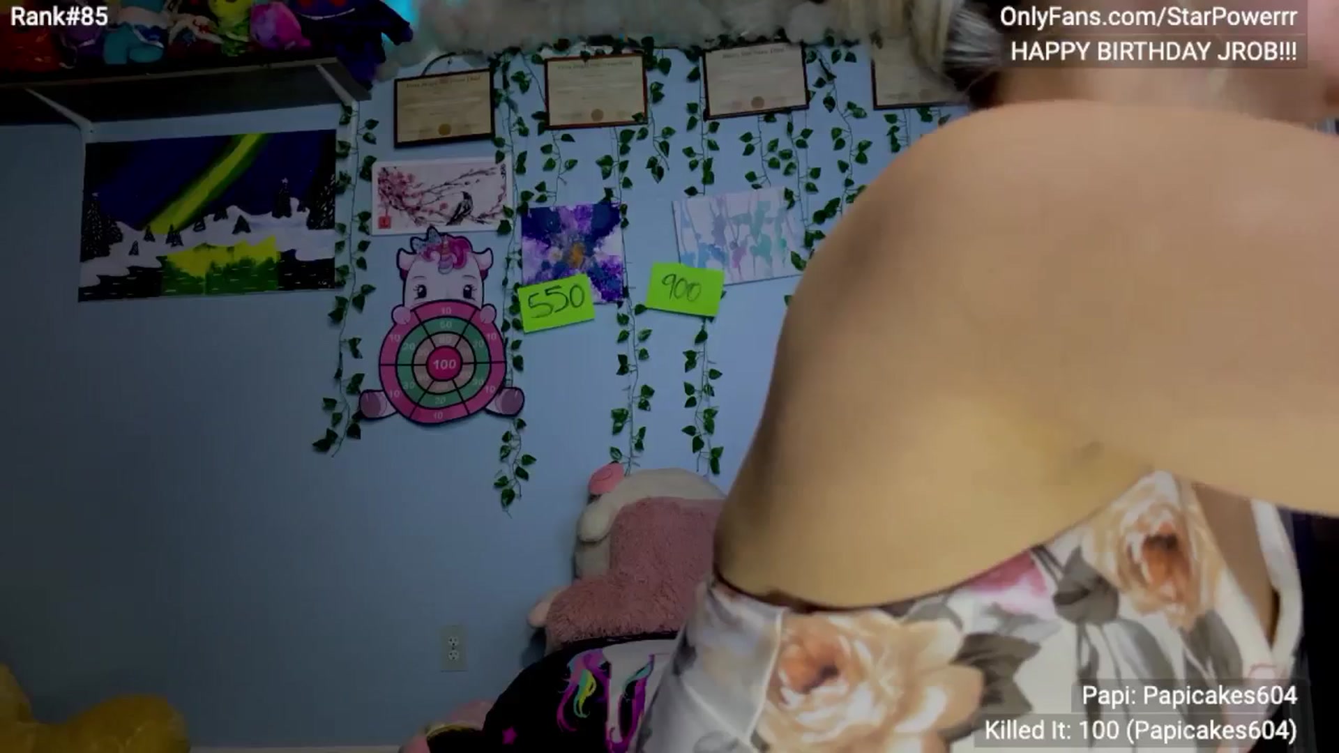 Gallery image thumbnail from StarPowerrr's myfreecams stream on, 05/14/2024, 04:15 image 16 of 20