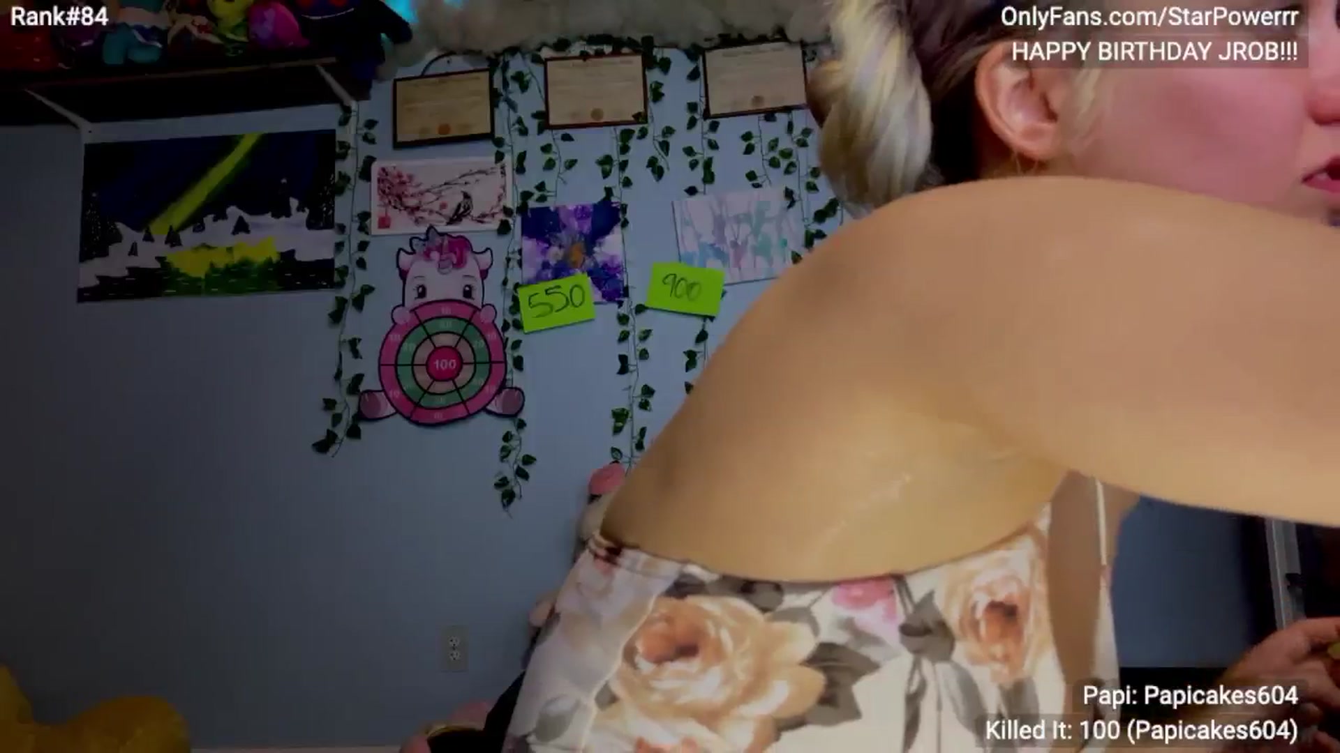 Gallery image thumbnail from StarPowerrr's myfreecams stream on, 05/14/2024, 04:15 image 12 of 20