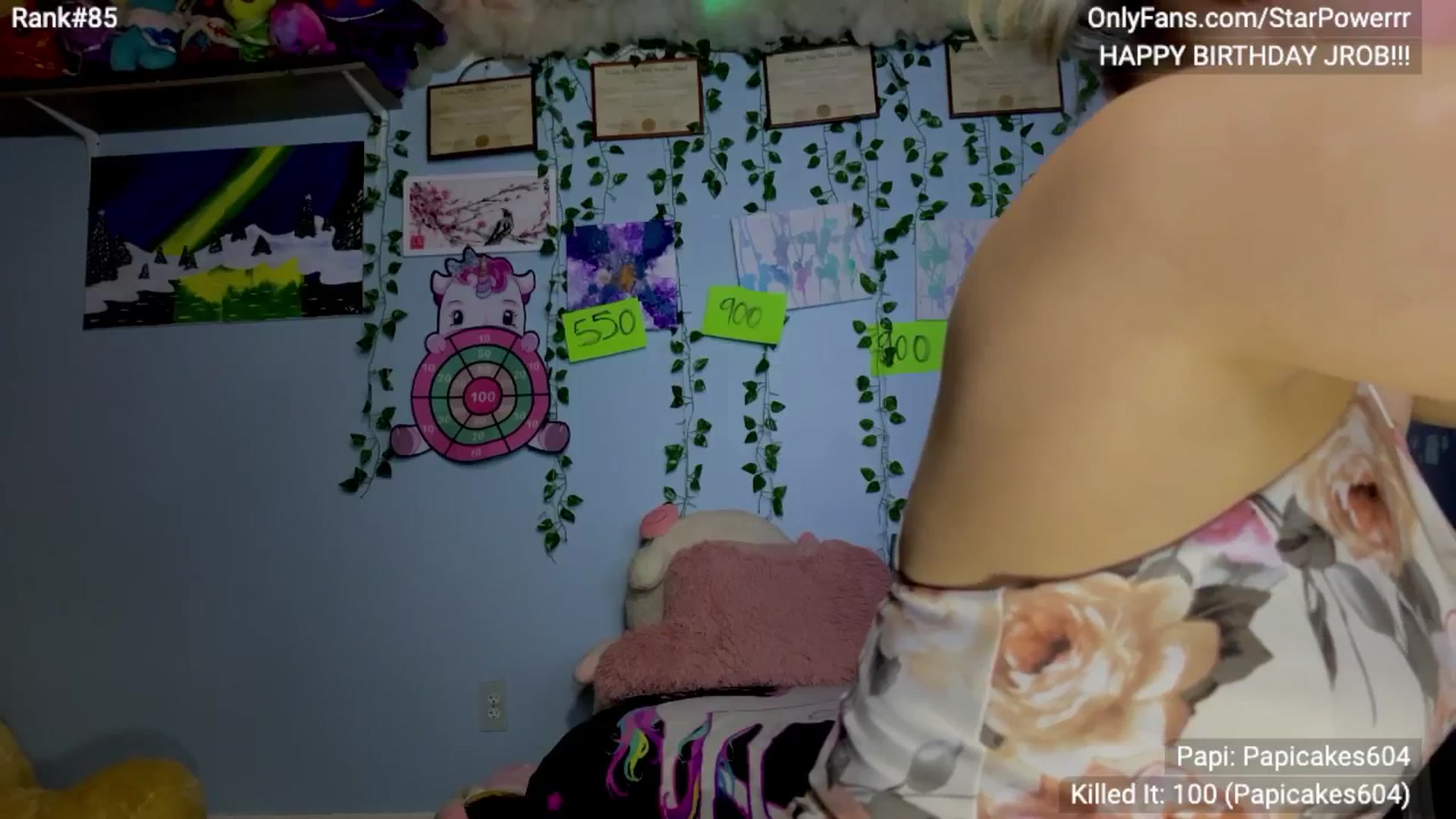 Gallery image thumbnail from StarPowerrr's myfreecams stream on, 05/14/2024, 04:15 image 17 of 20
