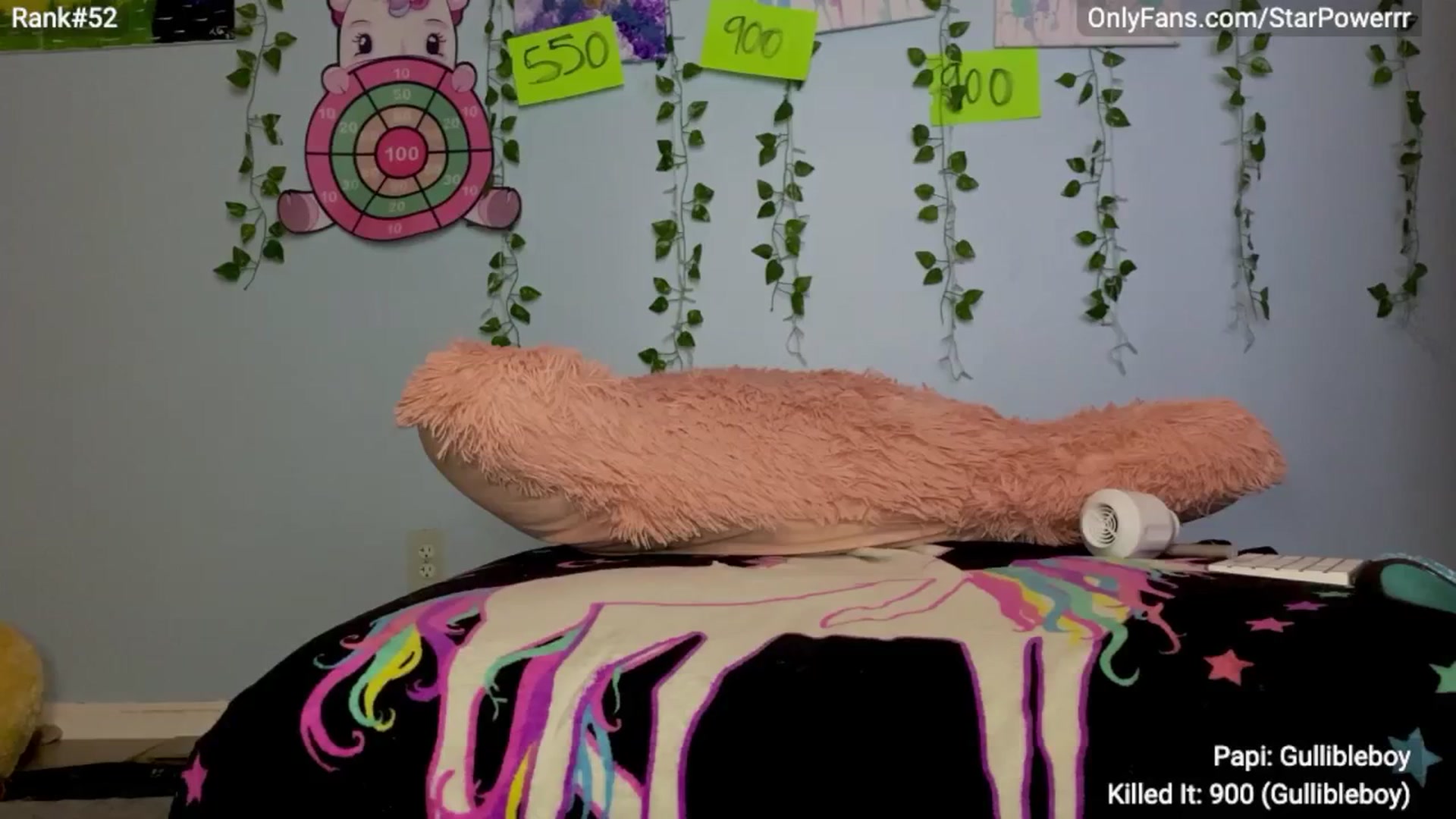 Gallery image thumbnail from StarPowerrr's myfreecams stream on, 05/17/2024, 08:51 image 10 of 20