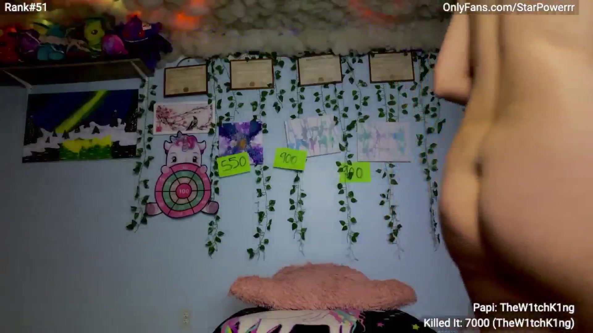 Gallery image thumbnail from StarPowerrr's myfreecams stream on, 05/29/2024, 07:25 image 16 of 20