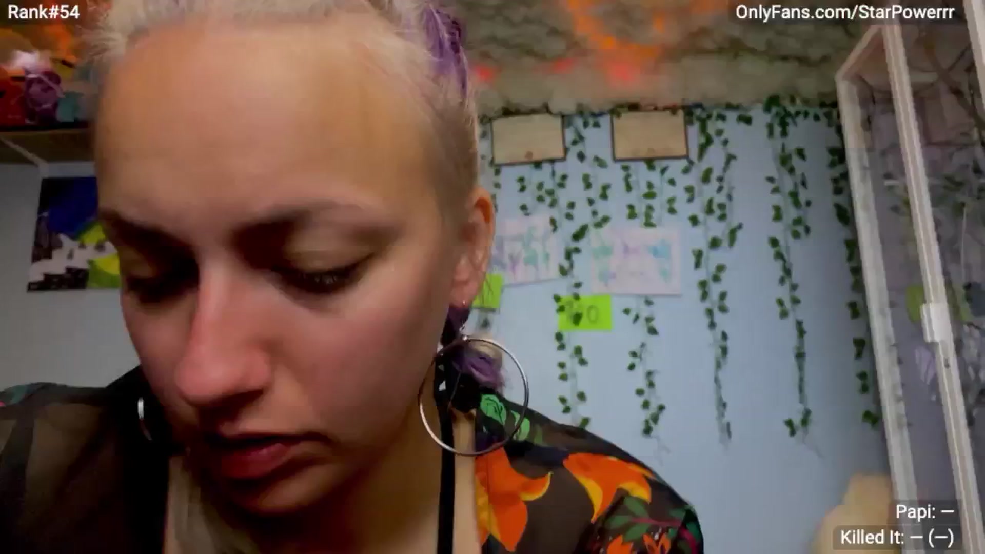 Gallery image thumbnail from StarPowerrr's myfreecams stream on, 05/29/2024, 07:25 image 1 of 20