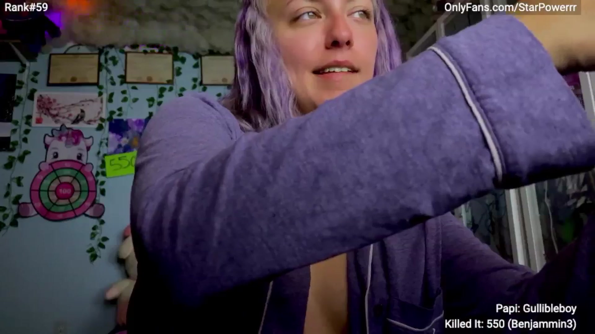 Gallery image thumbnail from StarPowerrr's myfreecams stream on, 05/31/2024, 06:25 image 13 of 20