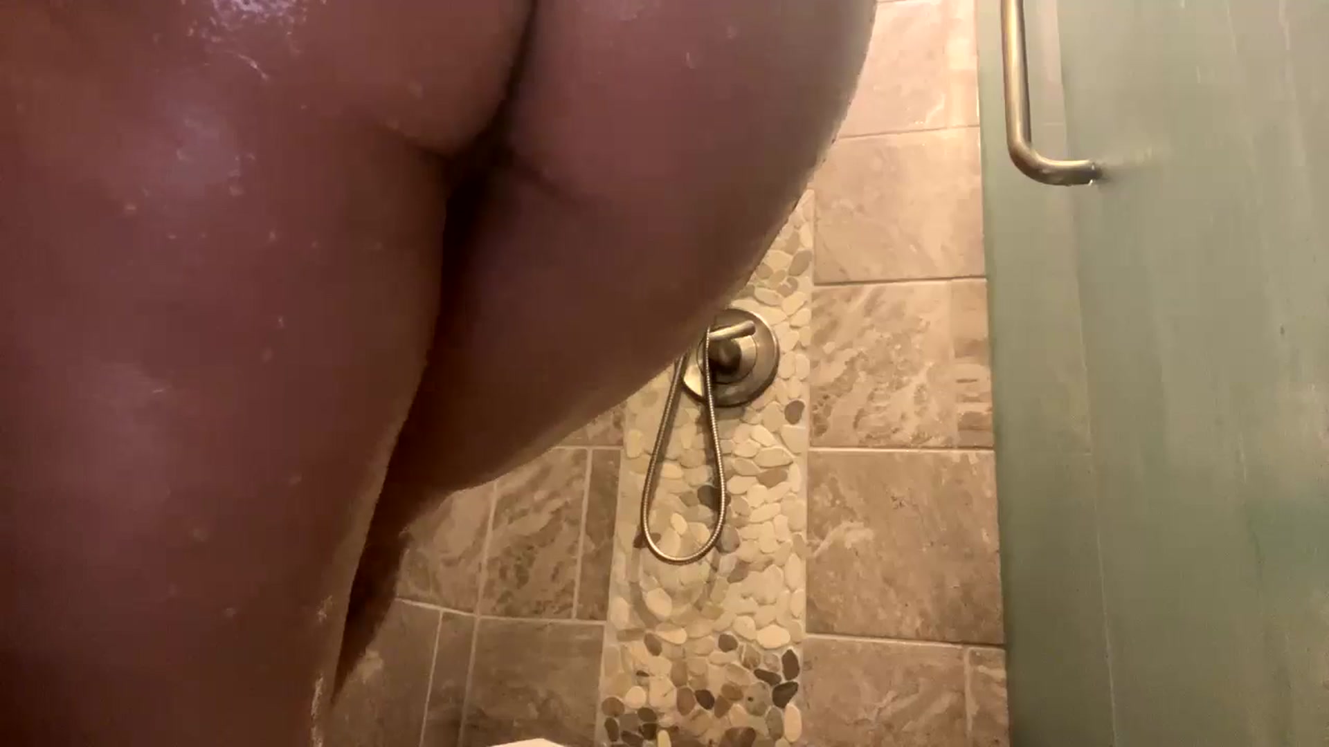Gallery image thumbnail from StarPowerrr's myfreecams stream on, 07/12/2024, 05:43 image 14 of 20