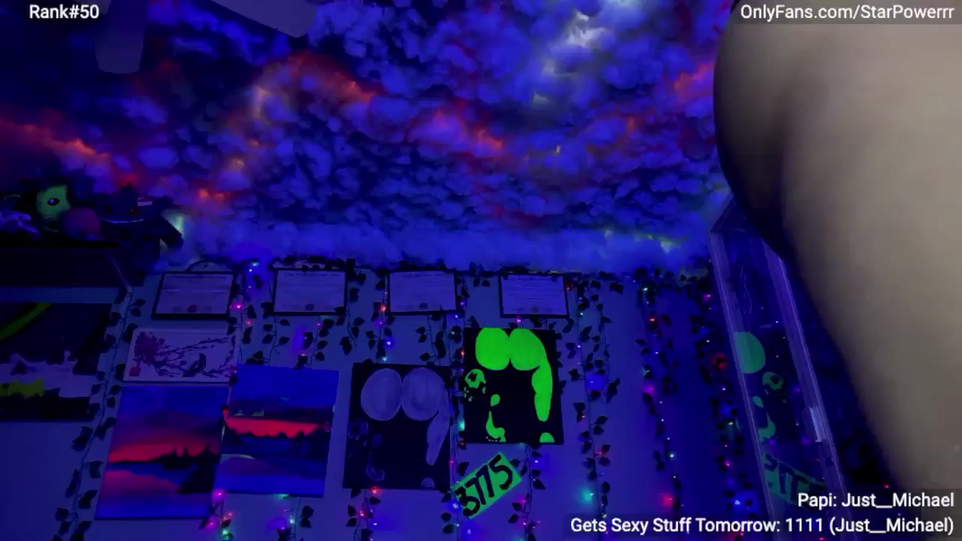 Gallery image thumbnail from StarPowerrr's myfreecams stream on, 07/21/2024, 07:36 image 14 of 20