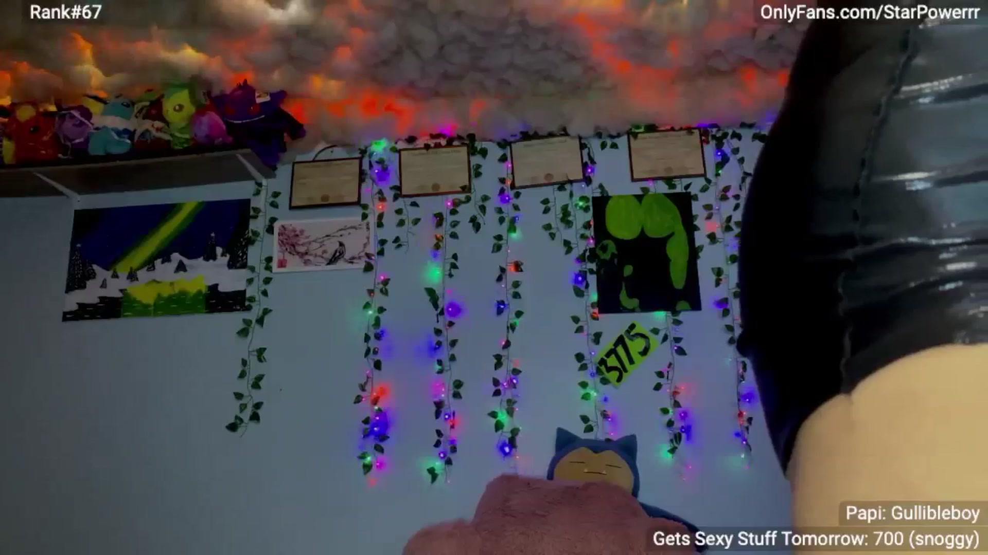 Gallery image thumbnail from StarPowerrr's myfreecams stream on, 07/25/2024, 08:25 image 7 of 20