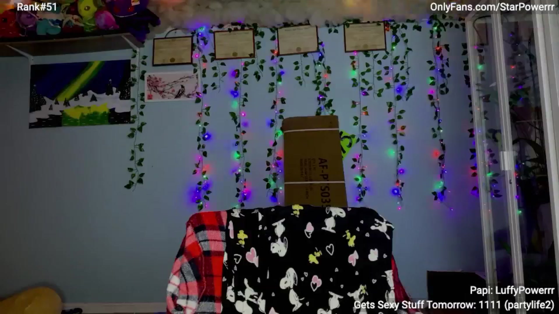 Gallery image thumbnail from StarPowerrr's myfreecams stream on, 07/28/2024, 09:27 image 13 of 20