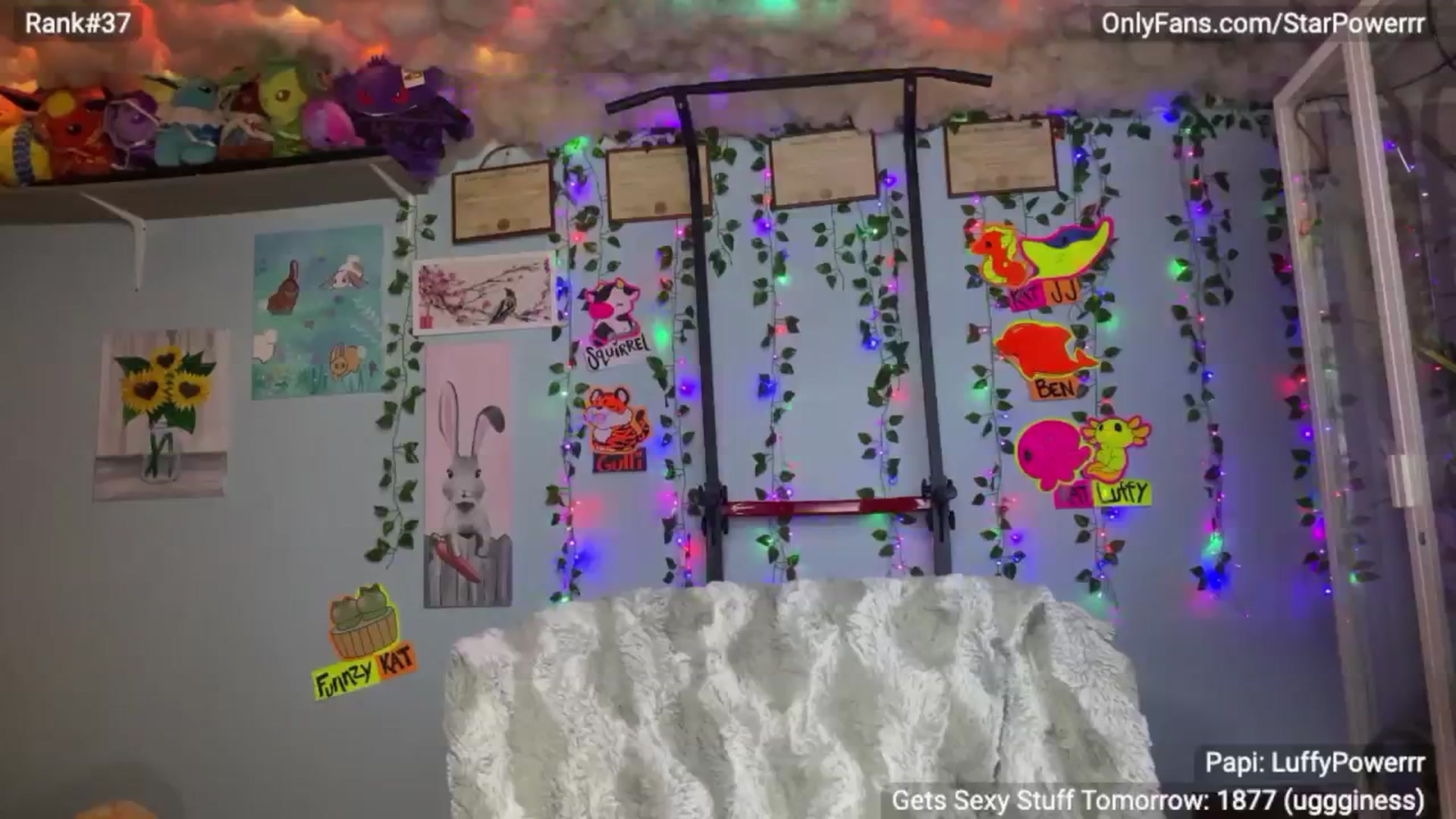 Gallery image thumbnail from StarPowerrr's myfreecams stream on, 09/07/2024, 10:25 image 14 of 20