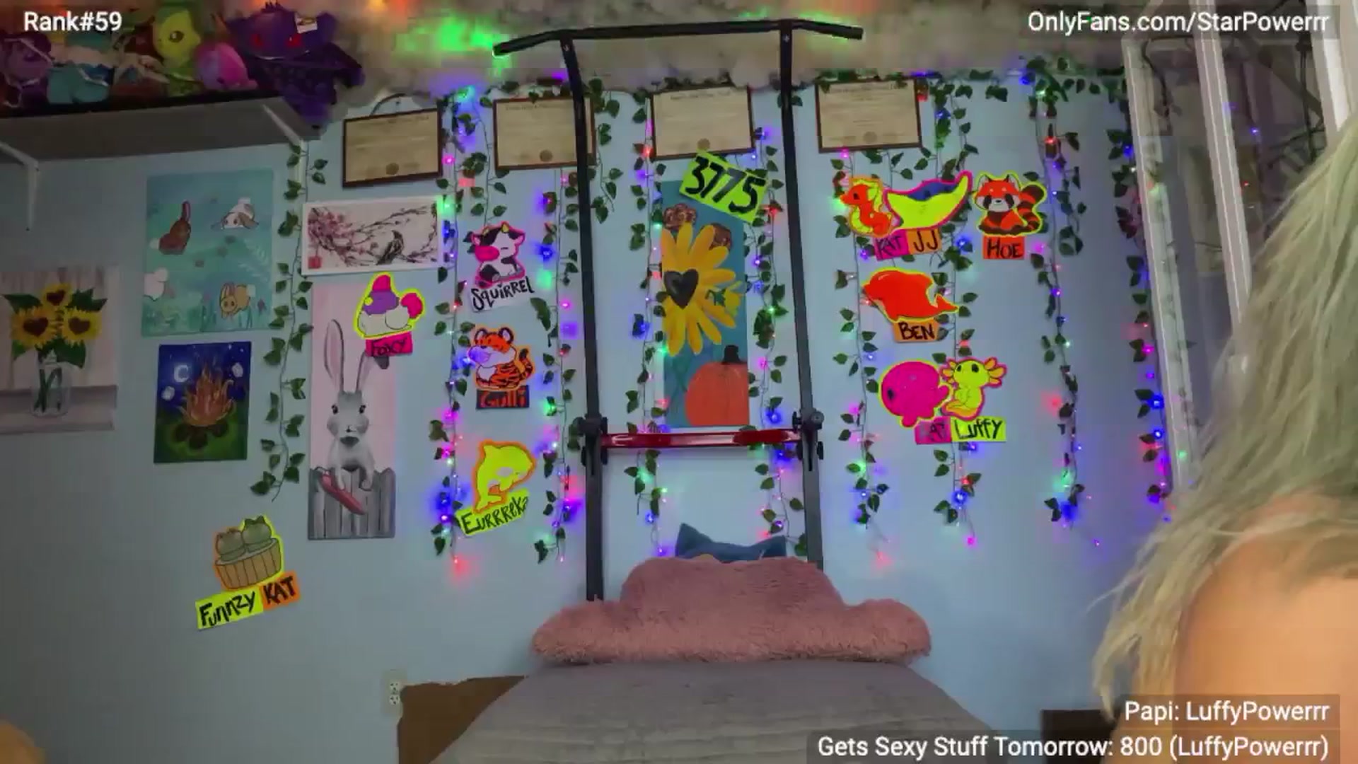 Gallery image thumbnail from StarPowerrr's myfreecams stream on, 09/22/2024, 07:34 image 2 of 20