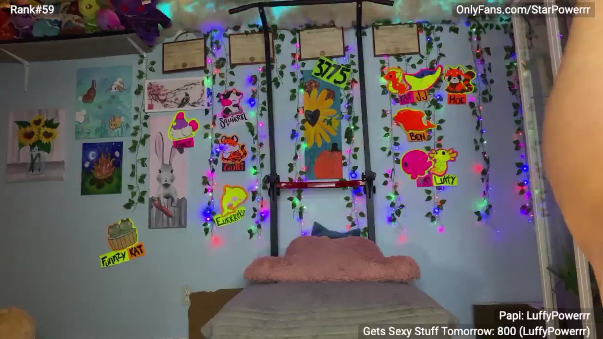Gallery image thumbnail from StarPowerrr's myfreecams stream on, 09/22/2024, 07:34 image 11 of 20