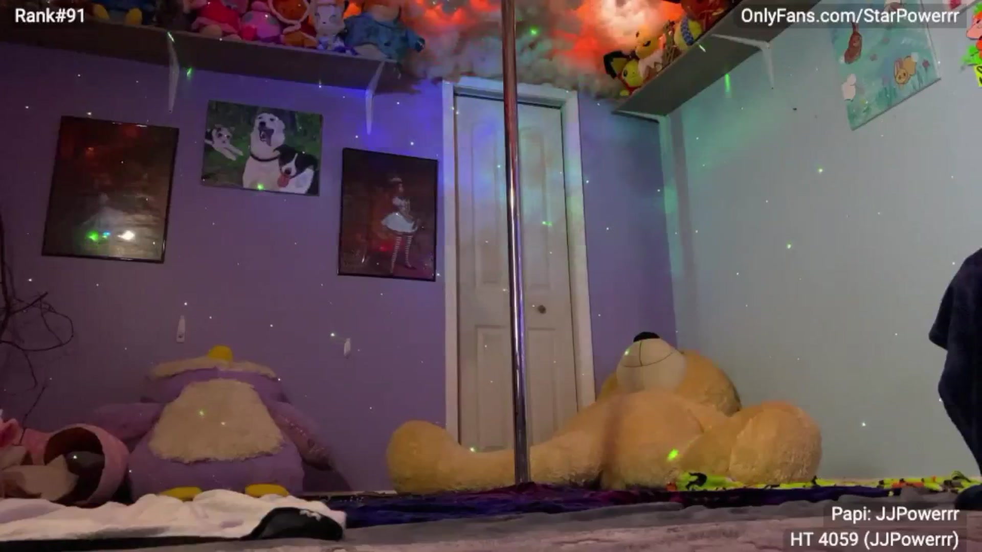 Gallery image thumbnail from StarPowerrr's myfreecams stream on, 10/10/2024, 11:21 image 5 of 20