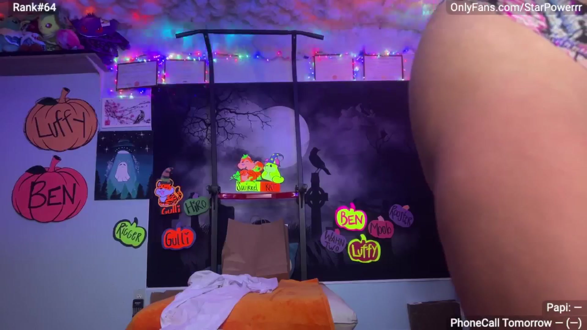 Gallery image thumbnail from StarPowerrr's myfreecams stream on, 10/14/2024, 04:07 image 6 of 20