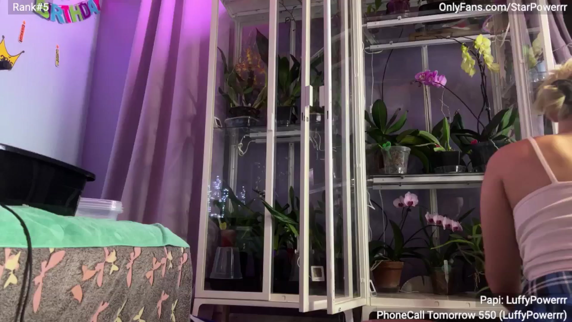 Gallery image thumbnail from StarPowerrr's myfreecams stream on, 11/11/2024, 09:30 image 8 of 20