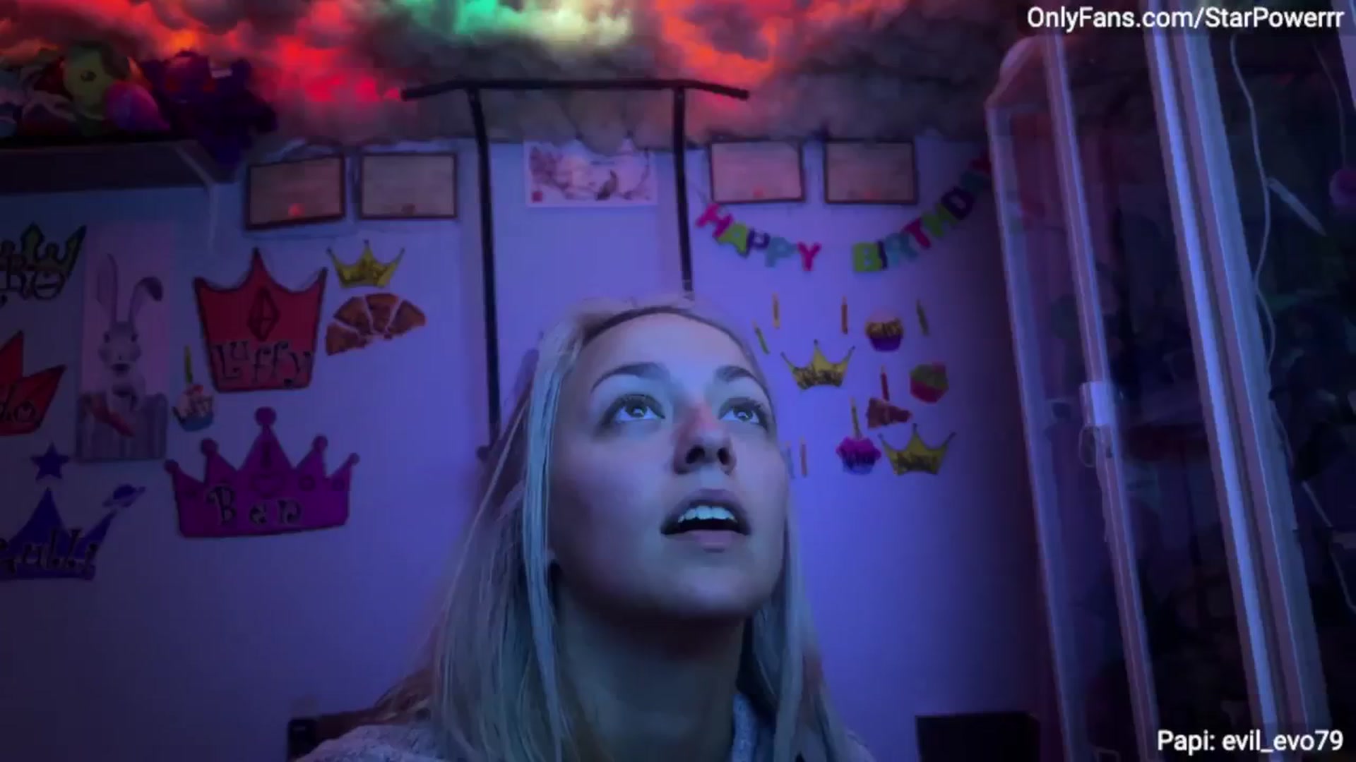 Gallery image thumbnail from StarPowerrr's myfreecams stream on, 11/28/2024, 07:46 image 5 of 20