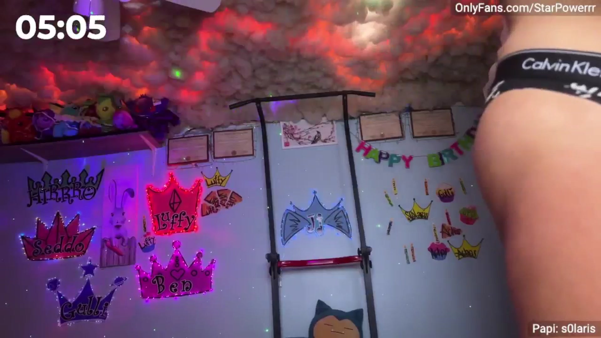 Gallery image thumbnail from StarPowerrr's myfreecams stream on, 11/28/2024, 08:36 image 14 of 20