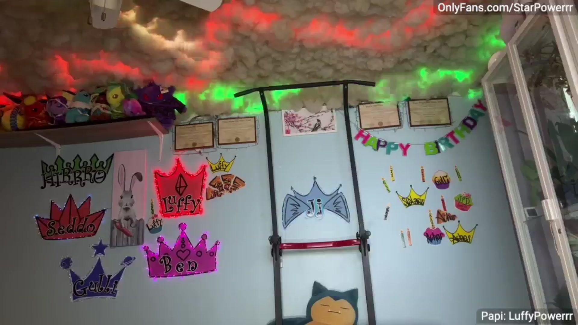 Gallery image thumbnail from StarPowerrr's myfreecams stream on, 11/30/2024, 12:53 image 20 of 20