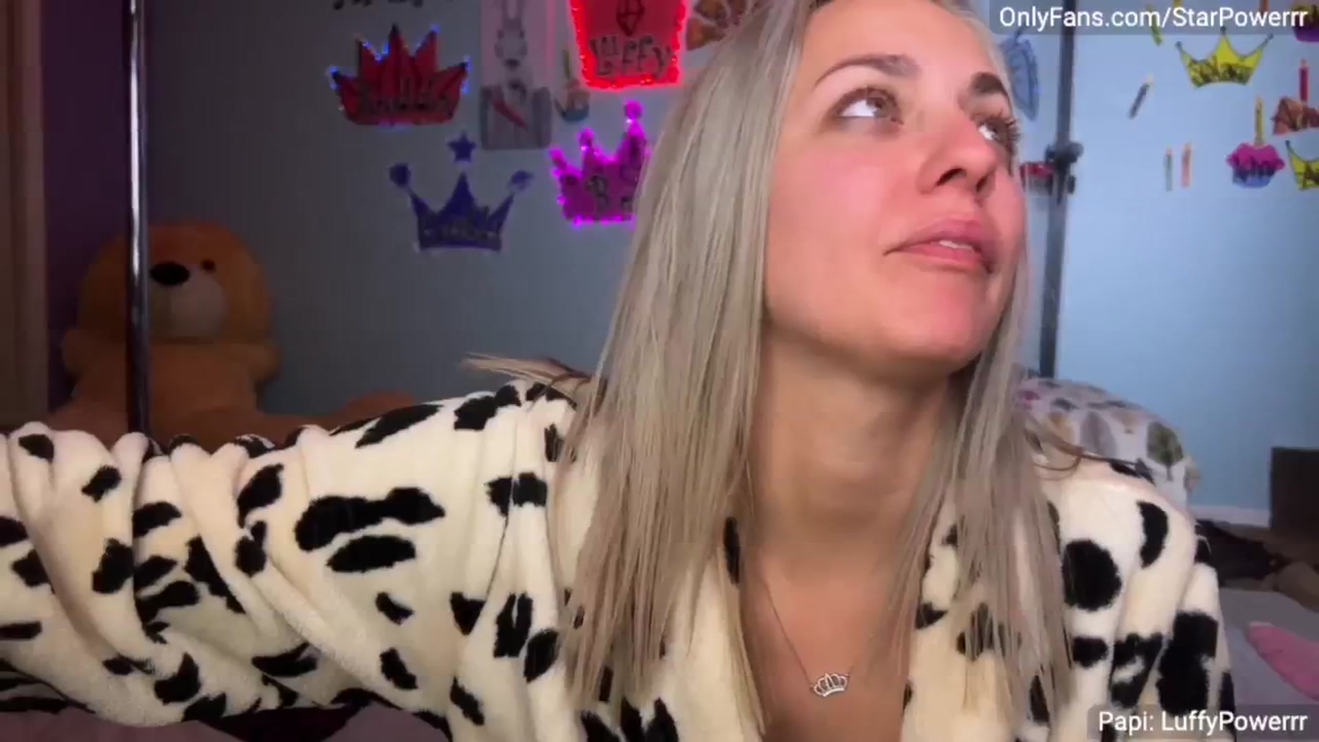 Gallery image thumbnail from StarPowerrr's myfreecams stream on, 11/30/2024, 12:53 image 8 of 20