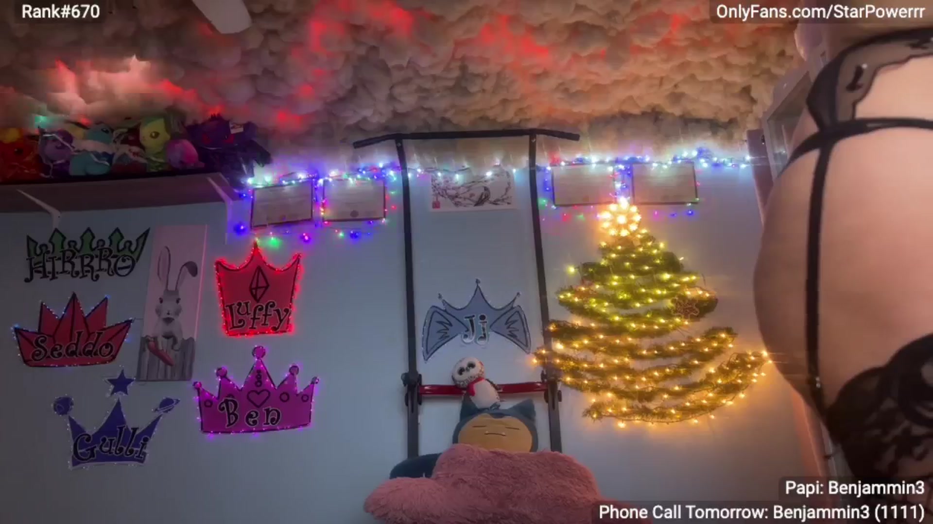 Gallery image thumbnail from StarPowerrr's myfreecams stream on, 12/04/2024, 11:59 image 5 of 20