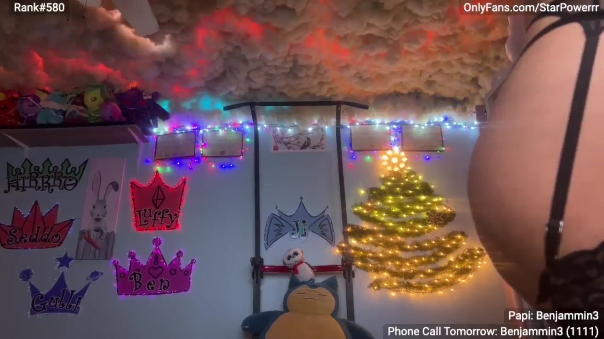 Gallery image thumbnail from StarPowerrr's myfreecams stream on, 12/04/2024, 11:59 image 6 of 20
