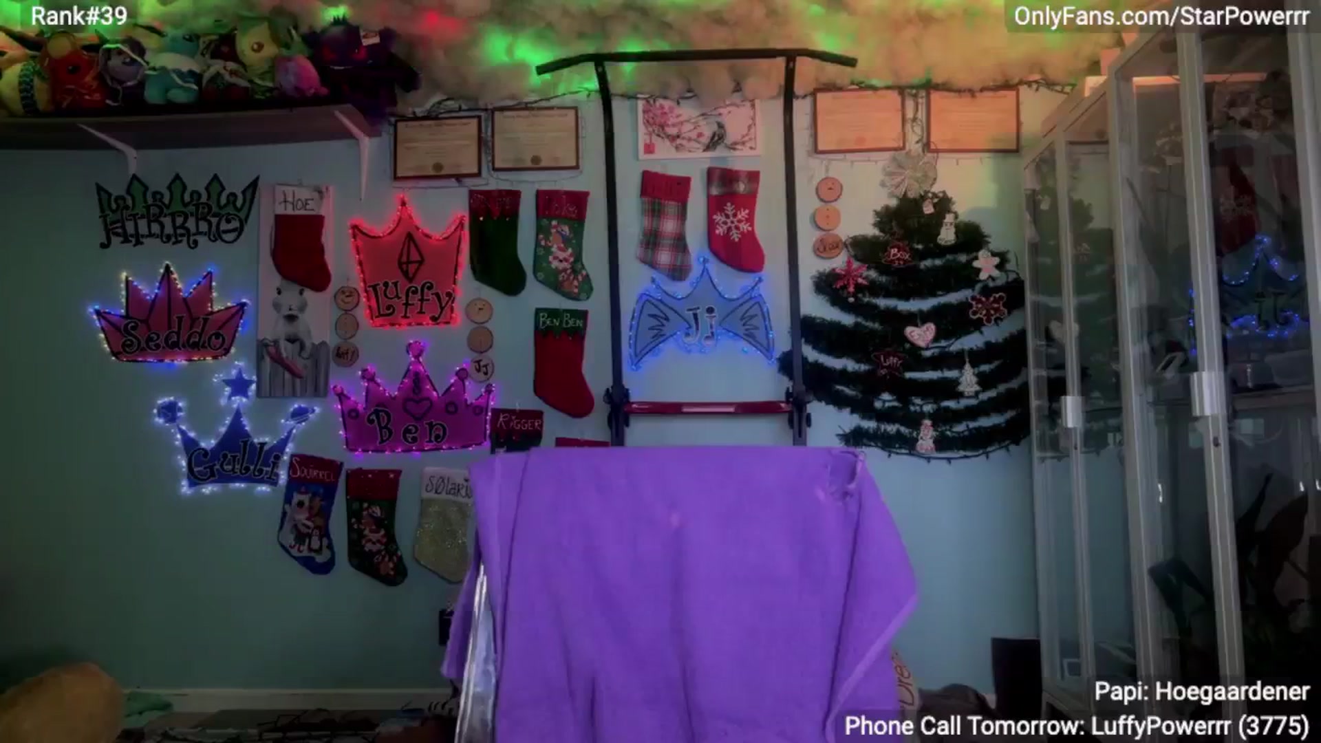 Gallery image thumbnail from StarPowerrr's myfreecams stream on, 12/14/2024, 11:26 image 2 of 20