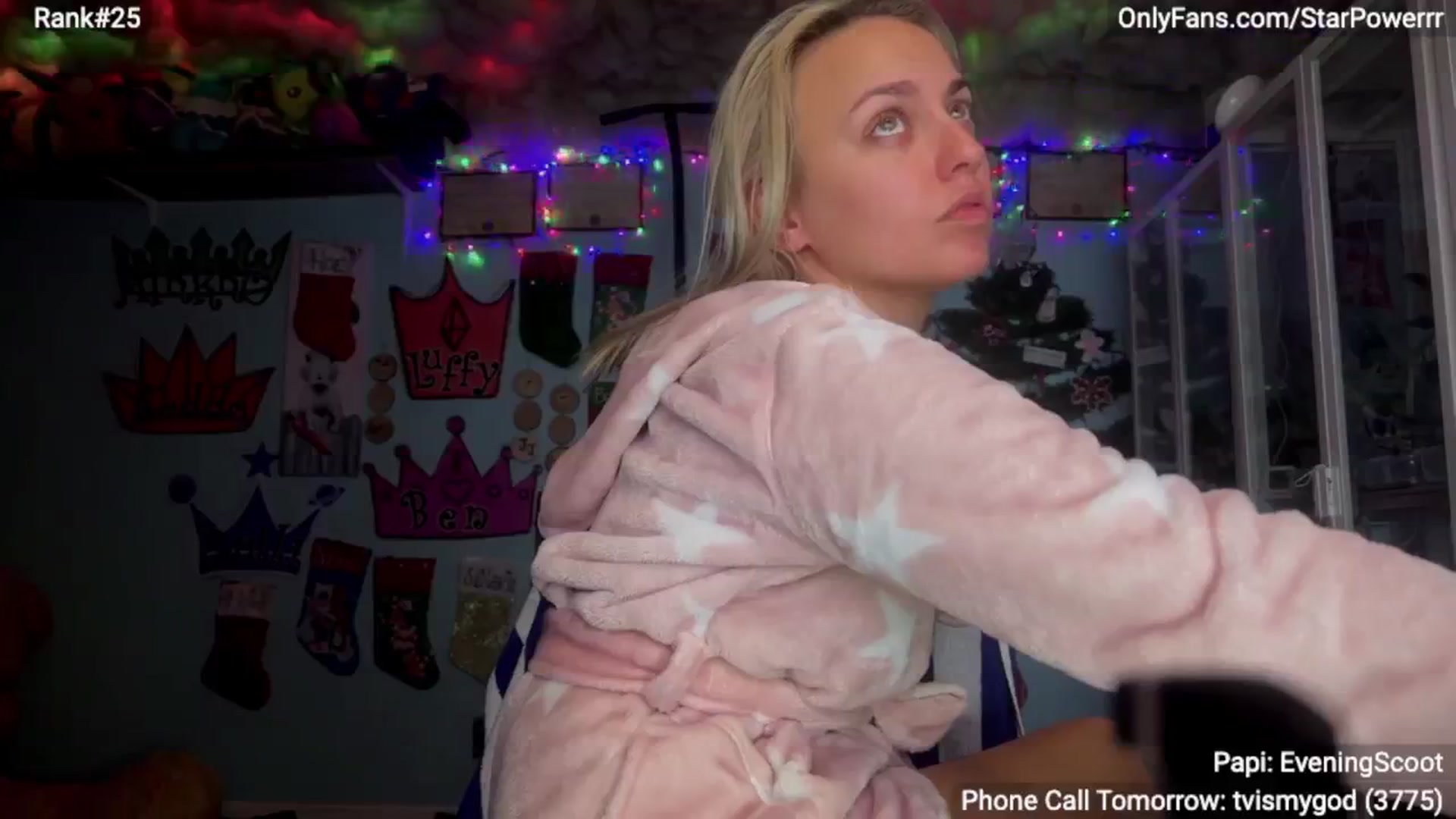 Gallery image thumbnail from StarPowerrr's myfreecams stream on, 01/01/2025, 11:06 image 19 of 20