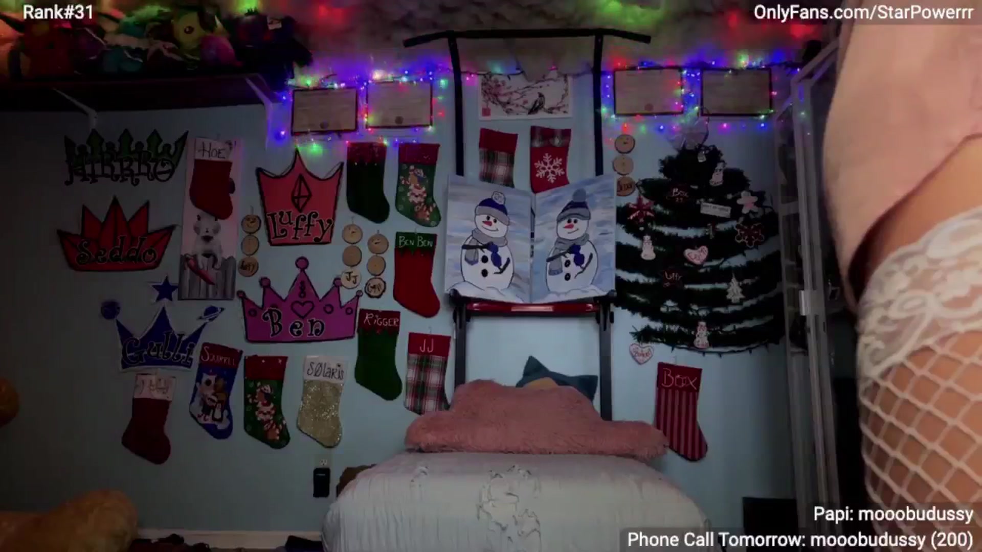 Gallery image thumbnail from StarPowerrr's myfreecams stream on, 01/07/2025, 09:22 image 4 of 20