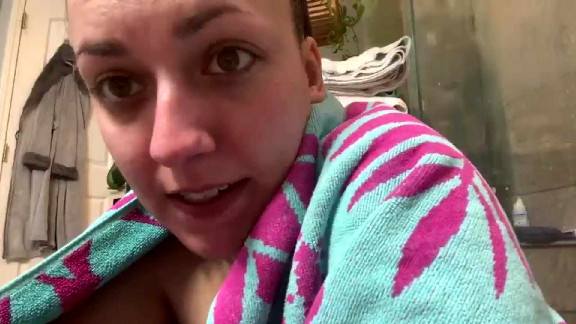 Gallery image thumbnail from StarPowerrr's myfreecams stream on, 03/14/2025, 02:44 image 13 of 20