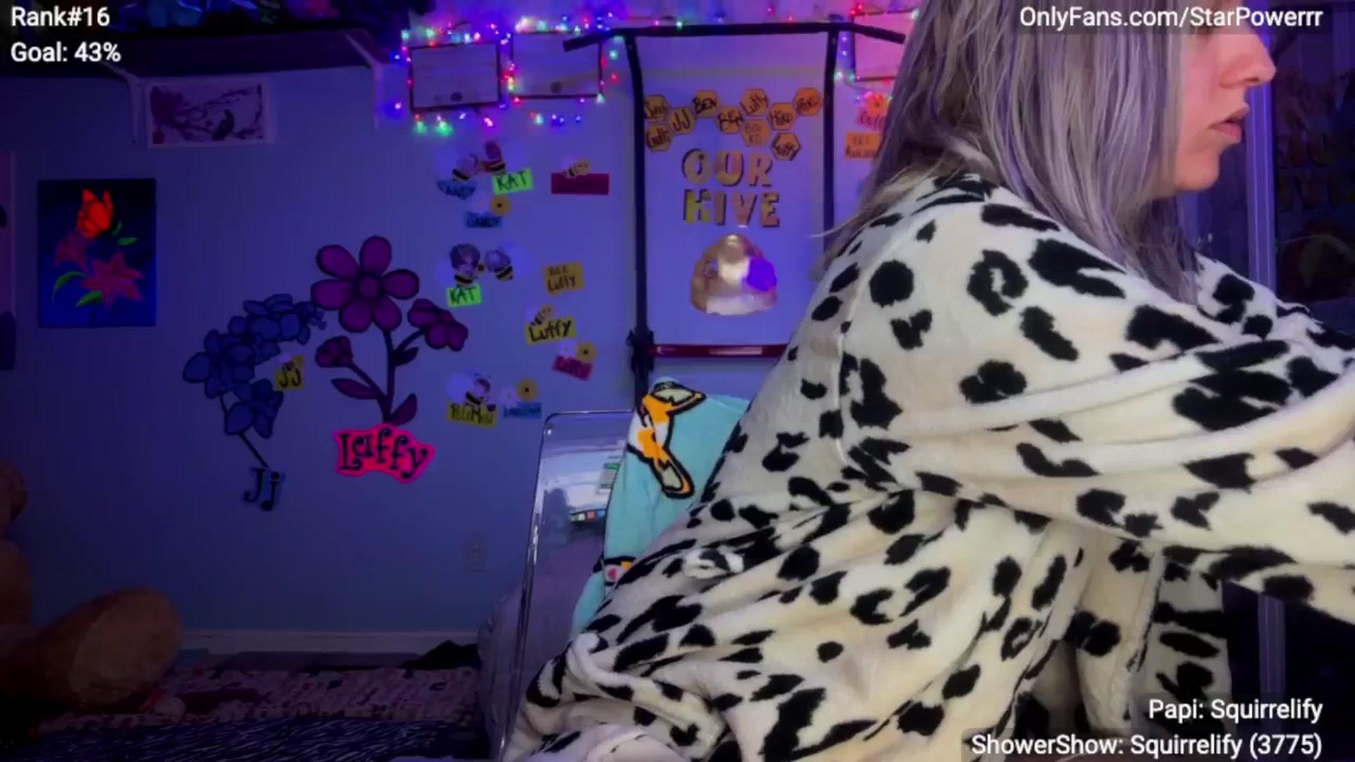 Gallery image thumbnail from StarPowerrr's myfreecams stream on, 04/16/2025, 10:26 image 19 of 20