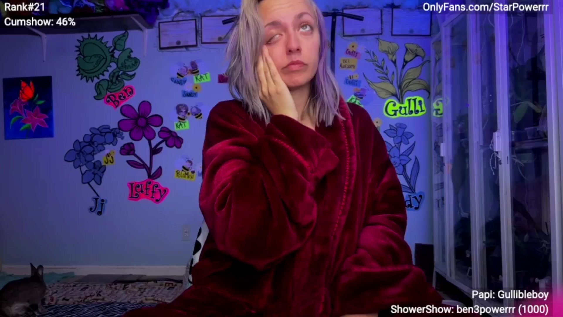 Gallery image thumbnail from StarPowerrr's myfreecams stream on, 04/22/2025, 05:00 image 10 of 20