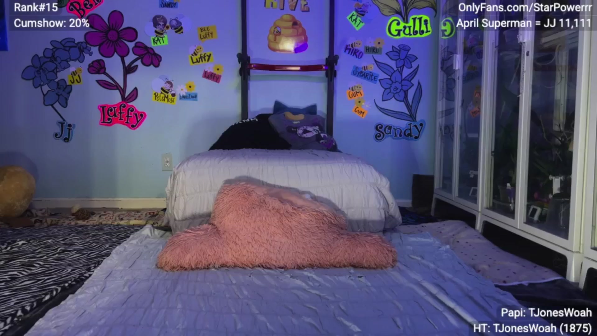Gallery image thumbnail from StarPowerrr's myfreecams stream on, 04/28/2025, 07:38 image 12 of 20