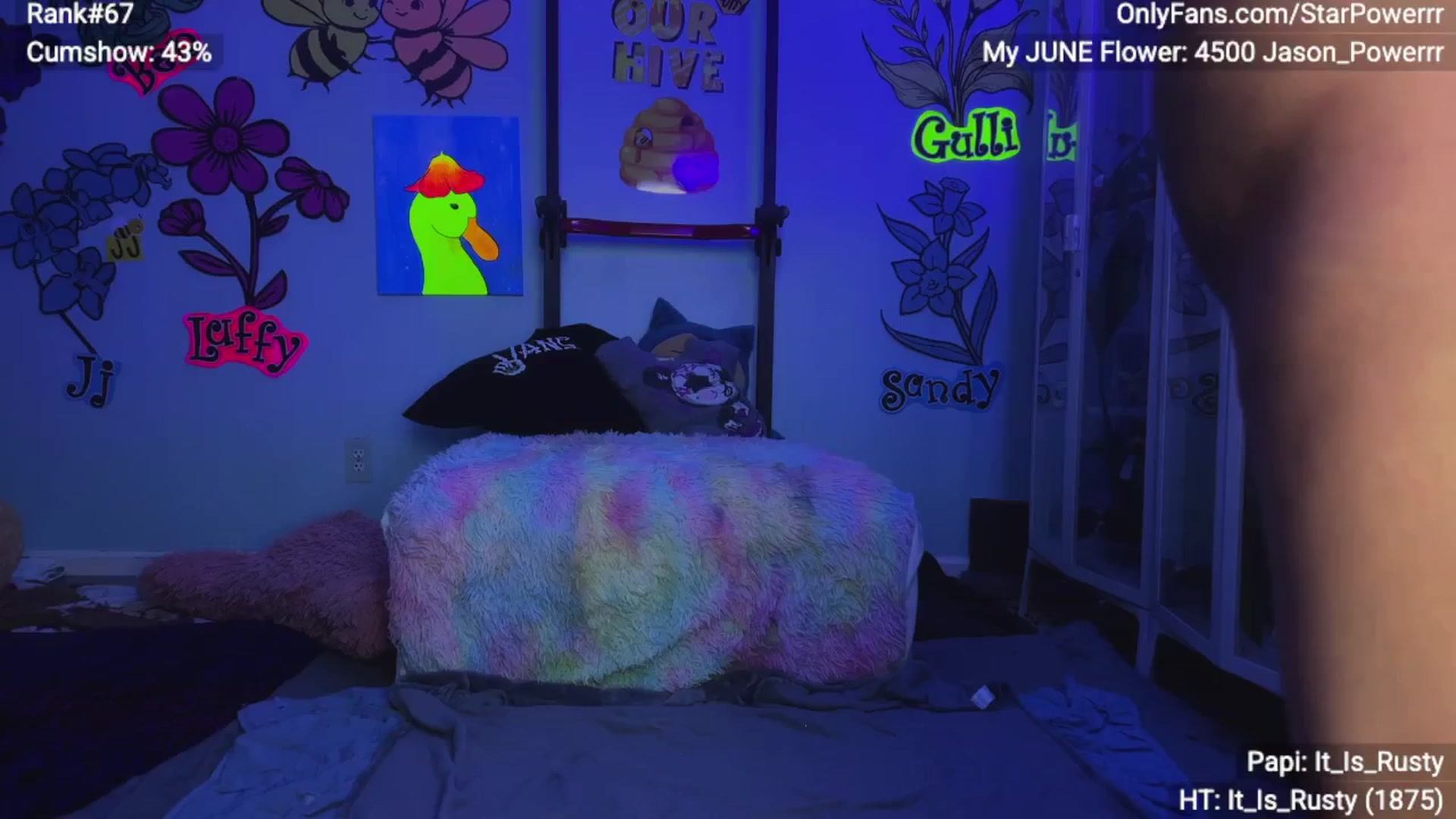 Gallery image thumbnail from StarPowerrr's myfreecams stream on, 06/08/2025, 08:06 image 10 of 20