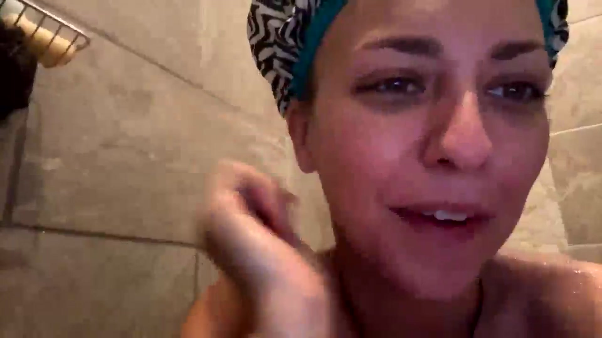 Gallery image thumbnail from StarPowerrr's myfreecams stream on, 09/07/2025, 08:15 image 19 of 20