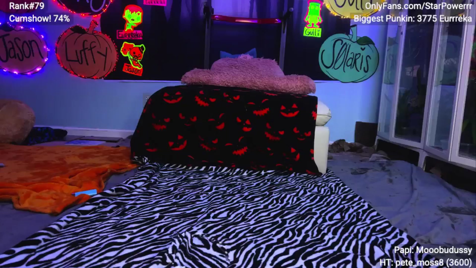 Gallery image thumbnail from StarPowerrr's myfreecams stream on, 10/17/2025, 05:35 image 12 of 20